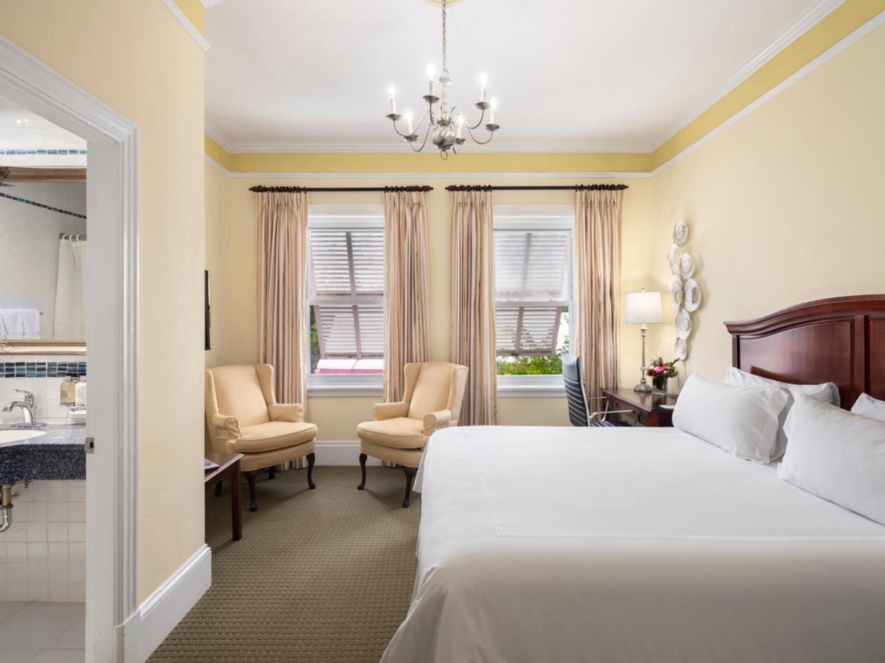 Royal Palms Hotel Гамильтон Экстерьер фото