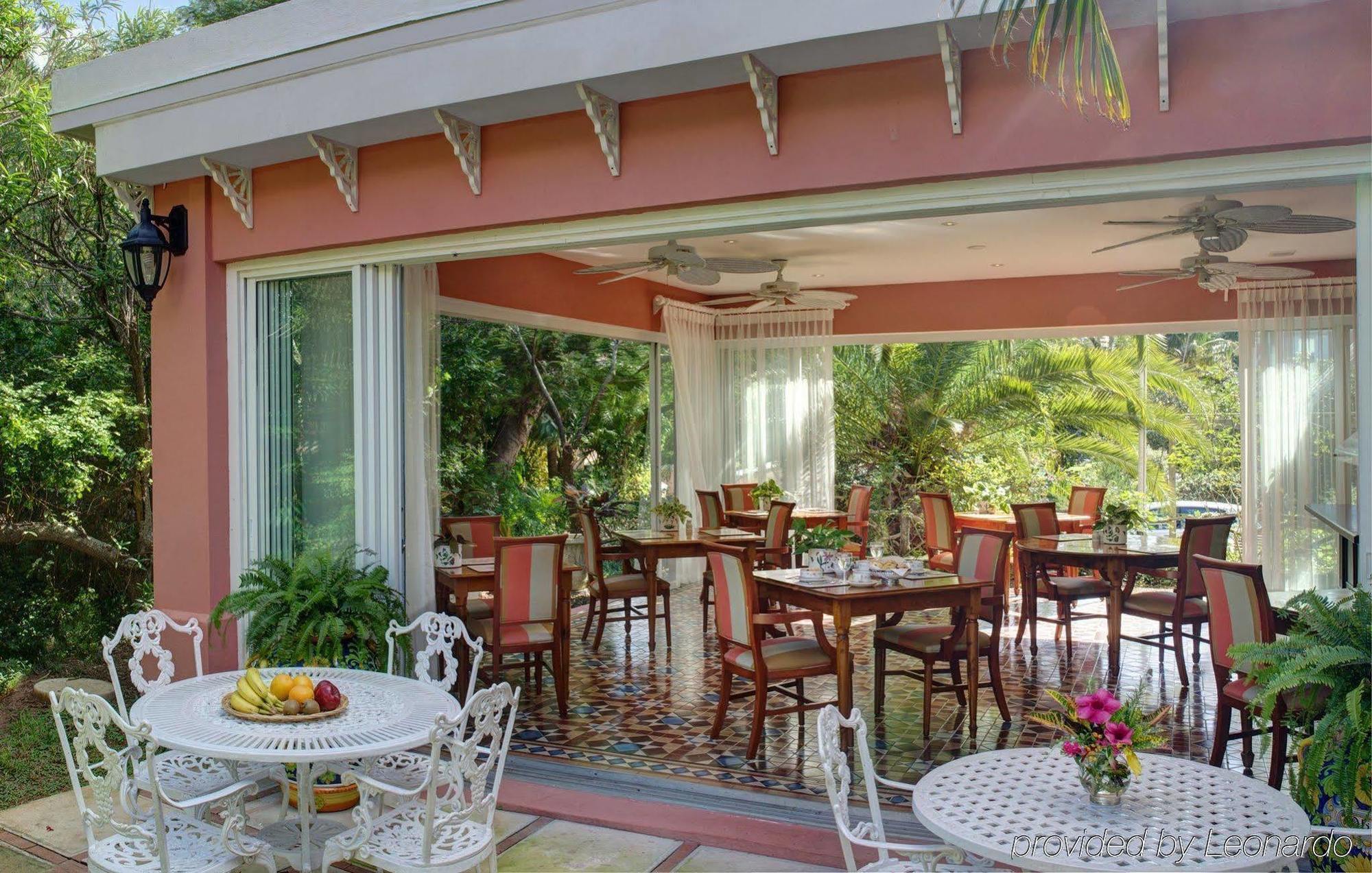 Royal Palms Hotel Гамильтон Экстерьер фото